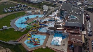Uniejów: Trwa rozbudowa Term. Rekreacyjny kompleks na swoje 18-lecie wzbogaci się o park rozrywki. Będą atrakcje niczym w Energylandii
