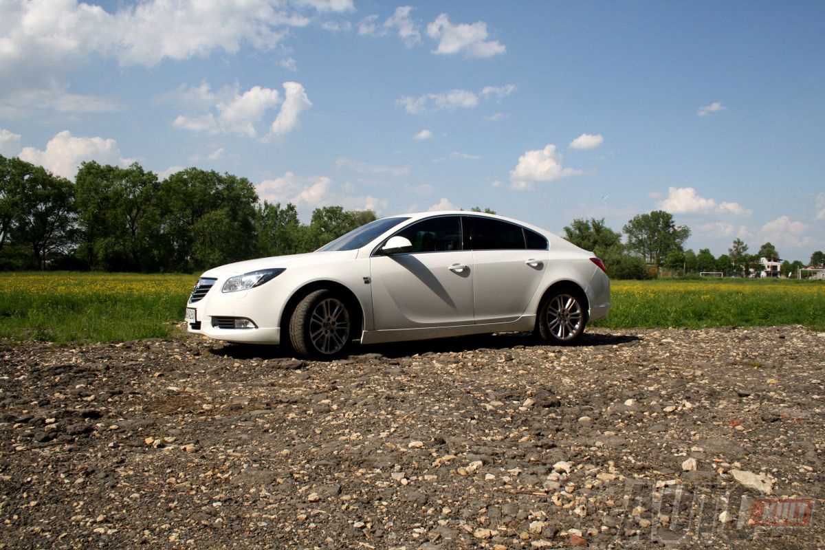 Opel Insignia Sport OPC Line