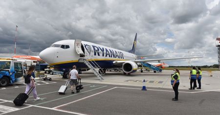 Wielka Brytania. Awaryjne lądowanie samolotu Ryanair w eskorcie RAF