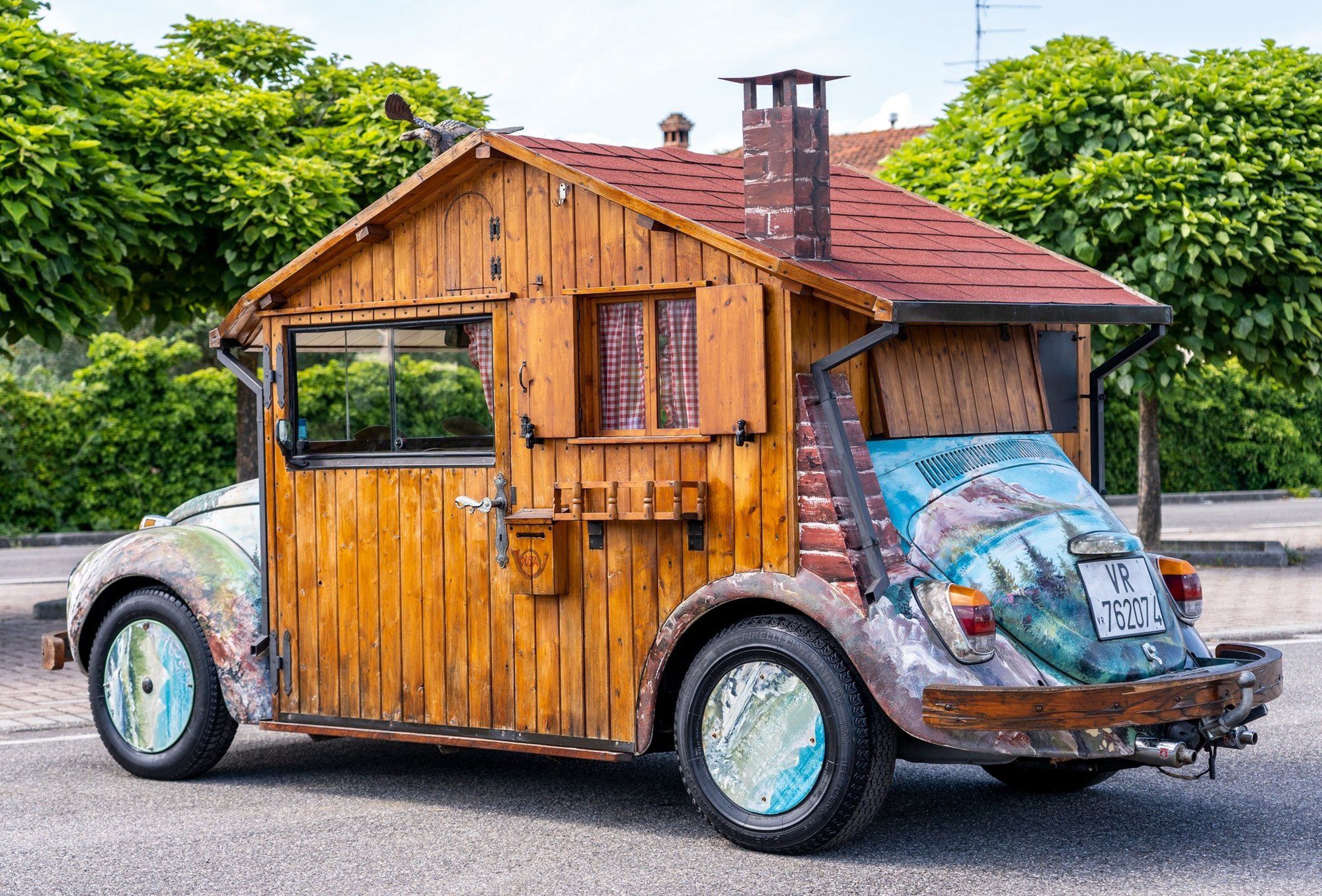 Volkswagen Beetle „Holzhaus”