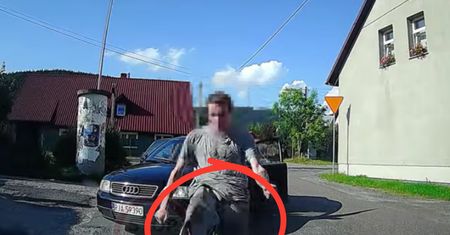 Wyskoczyli z audi i się zaczęło. Oto powód furii. Wideo w sieci