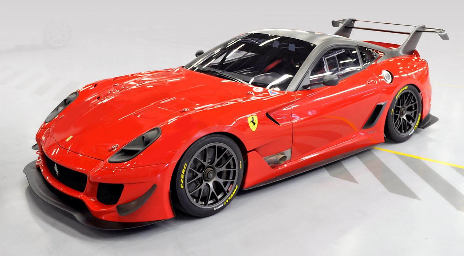 Ferrari フェラーリ 599XX  LS368H Look Smart Ferrari 599XX Versione - die cast - gotowy model
