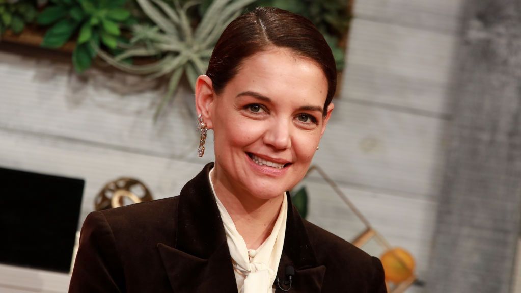 Katie Holmes nie kryje się z uczuciami. A jej wybranek z faktem, że miał narzeczoną