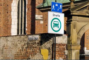 Odwołali prezydenta. Teraz podali, ile zarobił jego pomysł