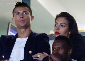 Ronaldo oświadczył się ciężarnej Georginie? "Wszystko wskazuje, że to pierścionek zaręczynowy" (FOTO)