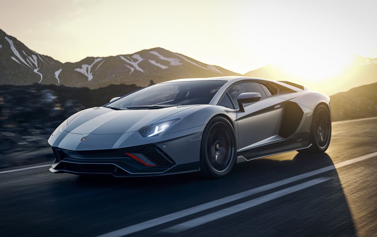 Lamborghini Aventador LP780-4 Ultimae - łabędzi śpiew wolnossącego V12