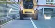 Jechał kombajnem po autostradzie A1. Policjanci zaskoczeni