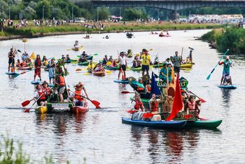 Magiczna noc nad Wartą. "Parada Sobótkowa. Fyrtle na Warcie 2025"