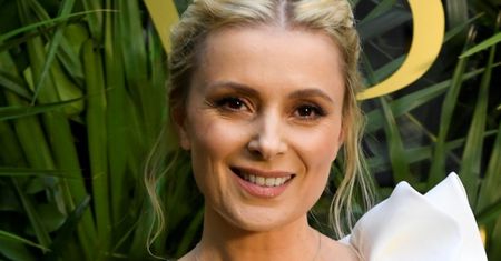 Halina Mlynkova w odważnej stylizacji. Piosenkarka zachwyciła na pokazie Violi Piekut