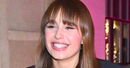 Oliwia Bieniuk wtula się w UKOCHANEGO! (FOTO)
