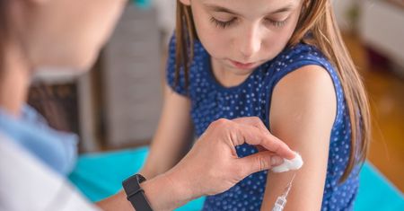 Bezpłatne szczepienia przeciw wirusowi HPV dla dwunastolatek