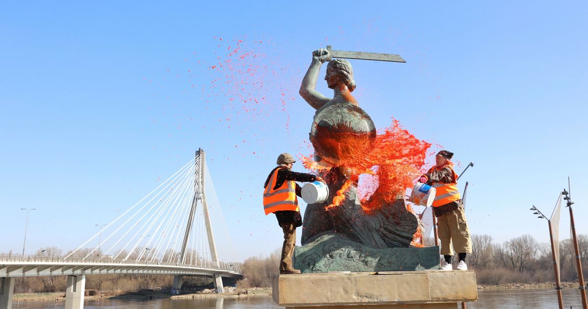 Oblały Syrenkę. Skandaliczny incydent w Warszawie