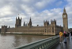 Alarmujący incydent w Londynie. Downing Street ostrzega posłów