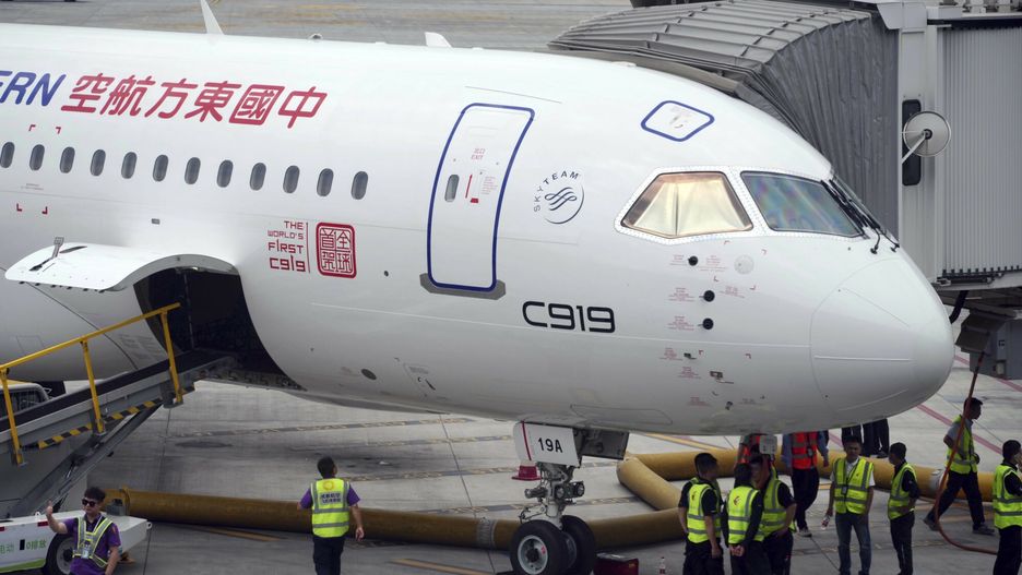 Chińskie linie lotnicze omijają rosyjską przestrzeń powietrzną na trasach do USA