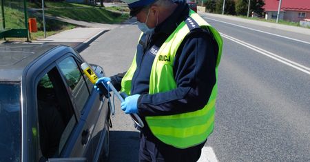 Alkomaty bezustnikowe jednak dozwolone, ale z pewnymi wyjątkami. Mamy komentarz policji