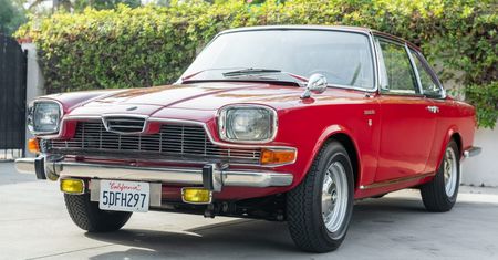 Jedno z niewielu BMW bez nerek wystawione na sprzedaż. Powstało niecałe 400 sztuk