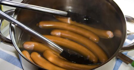 Wynalazek Polaków. Stworzyli parówki z warzywa