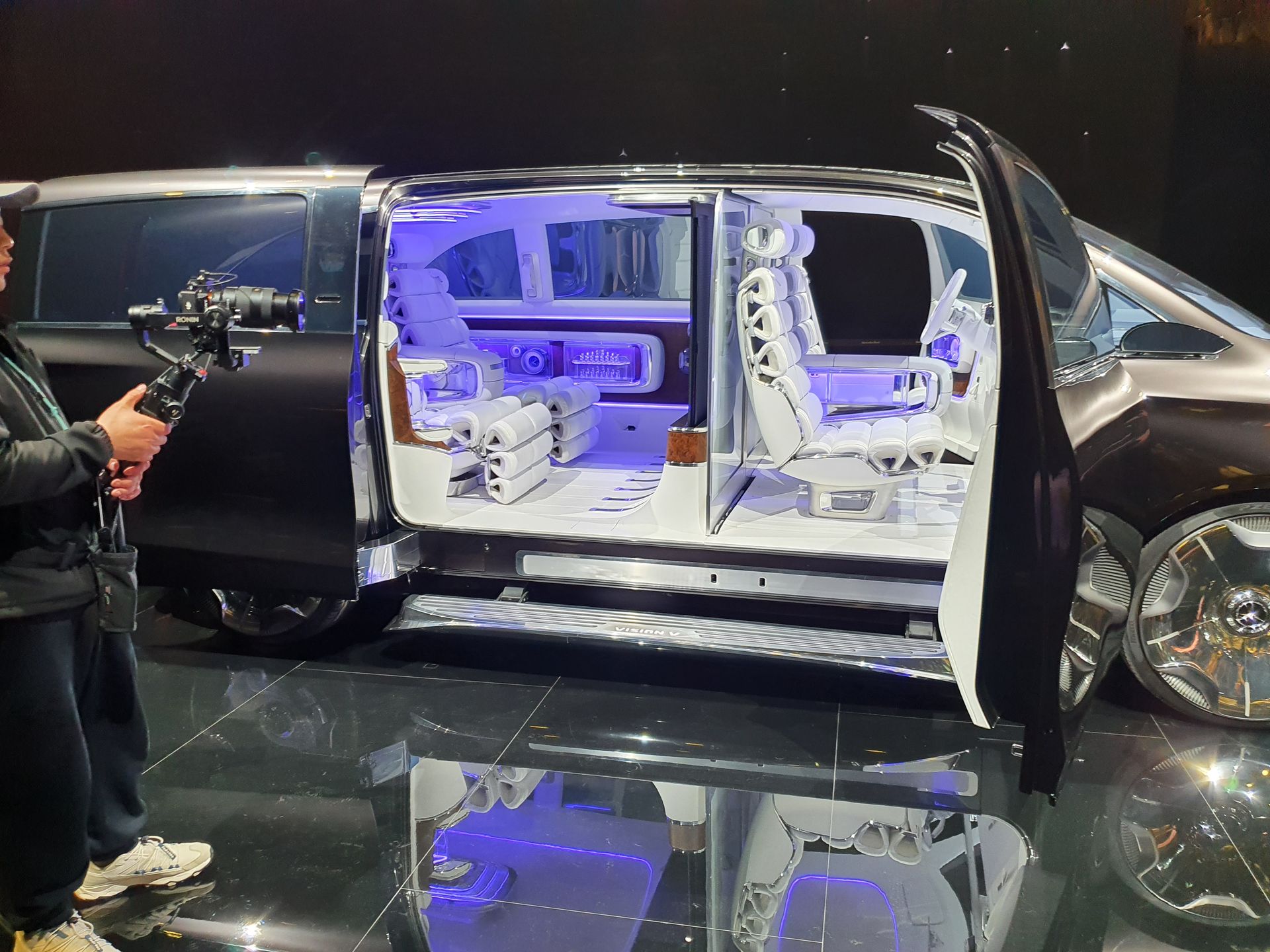 Mercedes Vision V