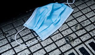 Łódź. Nie miał maski, pobił kobietę. 56-latek złapany