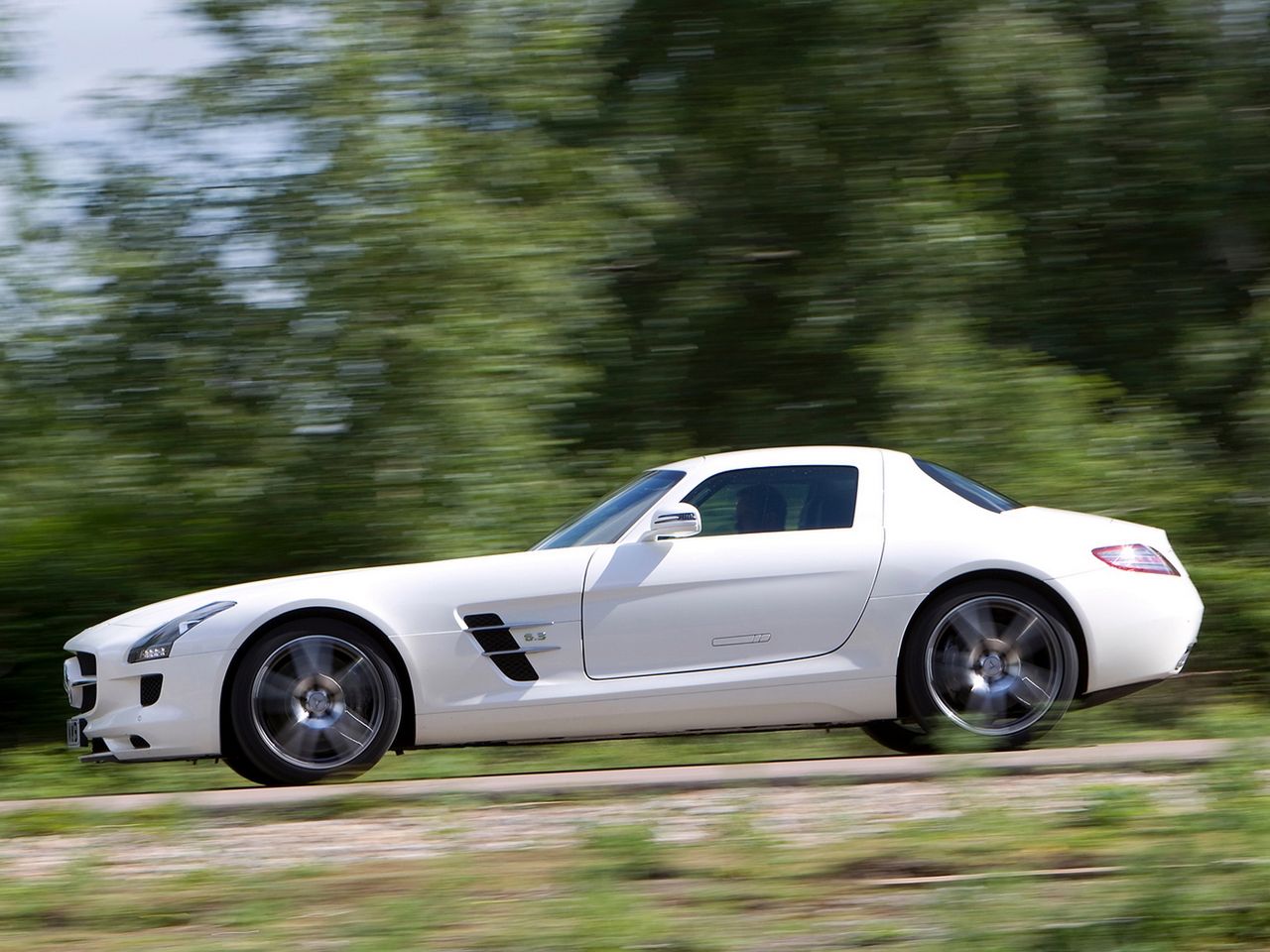 Żegnamy króla: odchodzi Mercedes-Benz SLS AMG 130