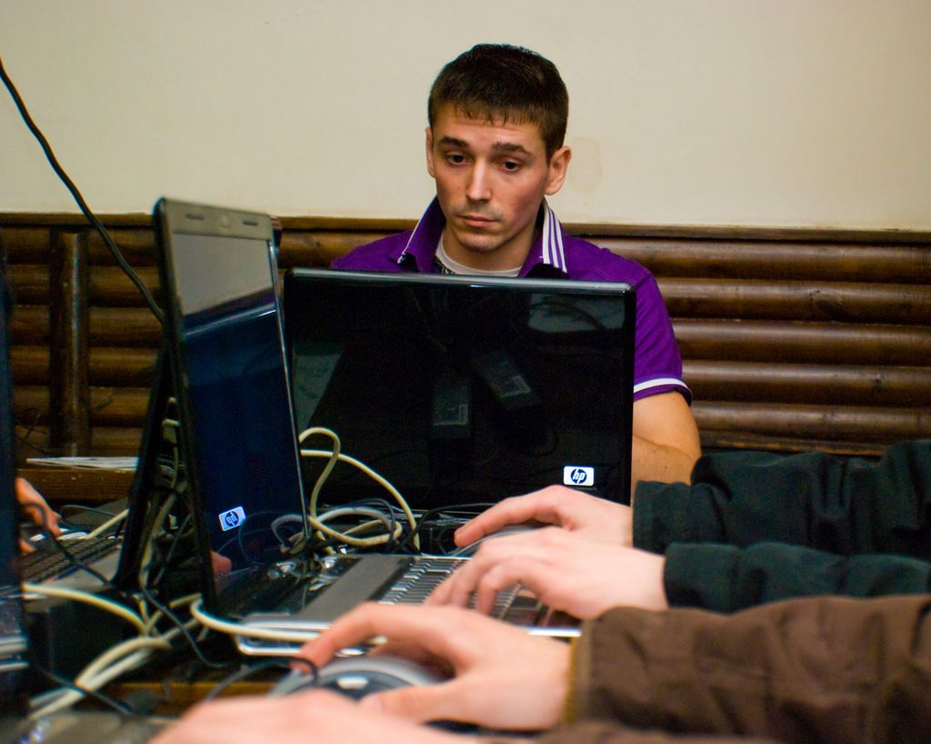 Antywirusy są już "martwe" - tak twierdzi Symantec. Czy mamy się bać? 2