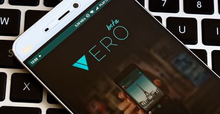 Vero to szczery następca Facebooka. Kto będzie płacił za serwis mówiący prawdę?