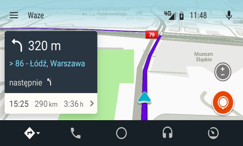 Nawigacja Waze w trybie dziennych kolorów.