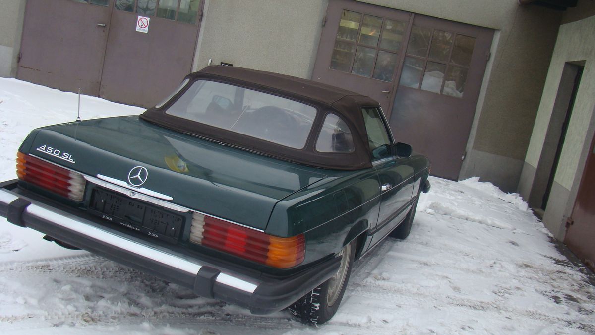 Mercedes 450 SL (R107) - demontaż składanego dachu 1
