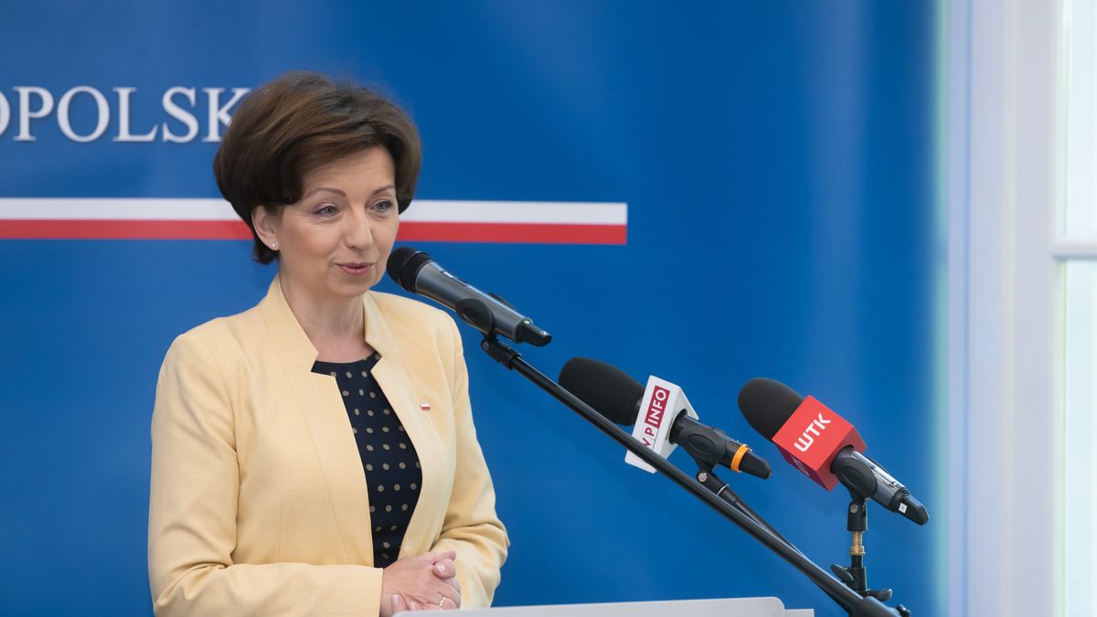 Na zdjęciu szefowa resortu rodziny i polityki społecznej Marlena Maląg