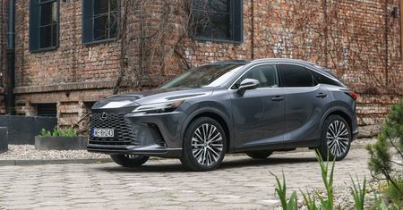 Test: Lexus RX 450h – nieopłacalne korzyści