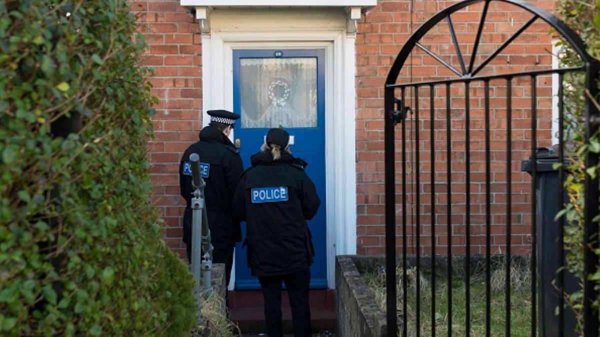 Nastolatek zorganizował imprezę, która skończyła się wizytą policji 