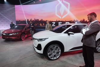 Czy elektryczna Izera z Polski odniesie sukces? "Te samochody trzeba będzie sprzedać"