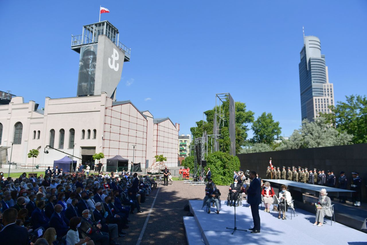 Wizerunek powstańca na antyfaszystowskim marszu. Rodzina żołnierza protestuje