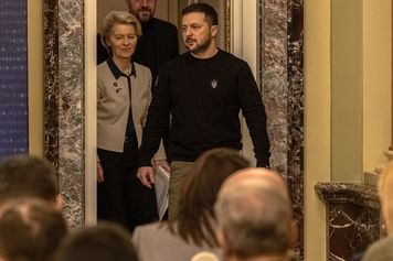 Kijów blokuje 5 z 10 reform ws. walki z korupcją. Komisja Europejska upomina Ukrainę