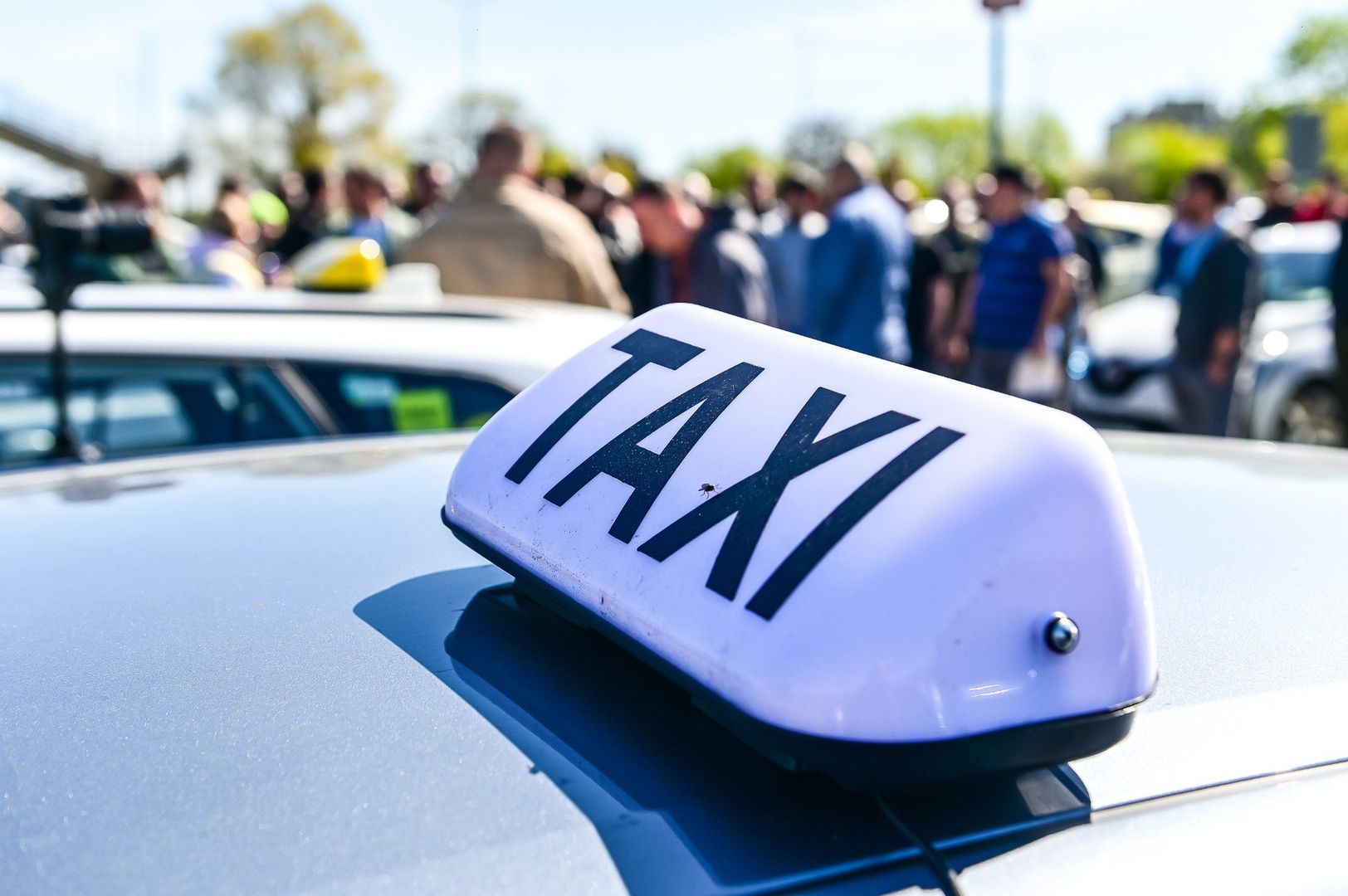 Taxi