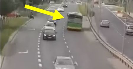 Nagranie z Poznania obiegło sieć. Kierująca autobusem ukarana