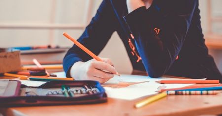 Uczniowie trzęśli się z zimna. W klasach siedzieli w kurtkach