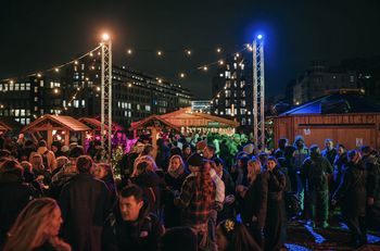 Bożonarodzeniowy jarmark marzenie w Berlinie. Płacisz raz i jesz ile chcesz