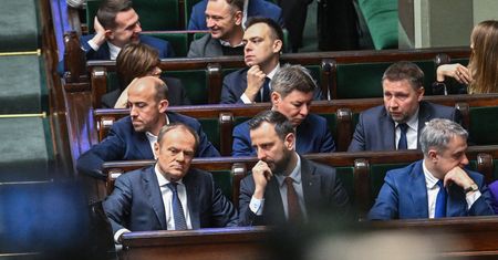 Wyniki wyborów samorządowych. Fala komentarzy. "Gospodarka na pierwszym miejscu"