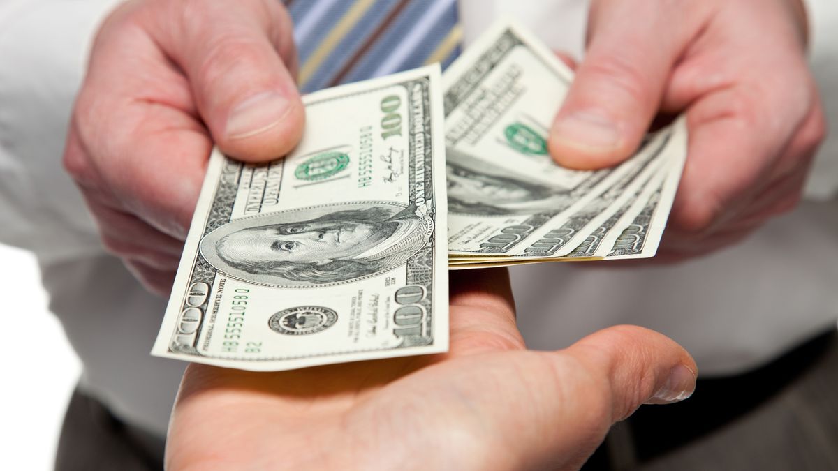 Dziewięć fałszywych aplikacji oferowało szybki zastrzyk gotówki. (depositphotos)