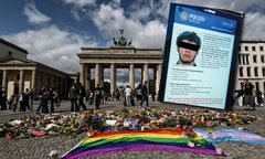 Ostatnia rozmowa zamachowca z Berlina. Ojciec mówi o "praniu mózgu"