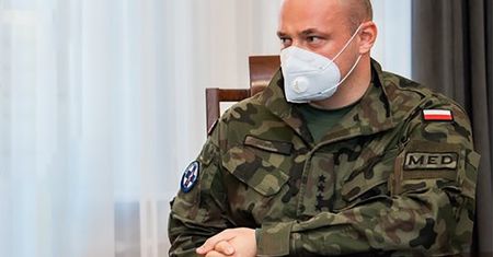 Dowodził misjami w Lombardii i Chicago. Stanie na czele szpitala