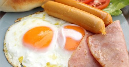 Podgrzewasz je w mikrofalówce? To krok do miażdżycy!