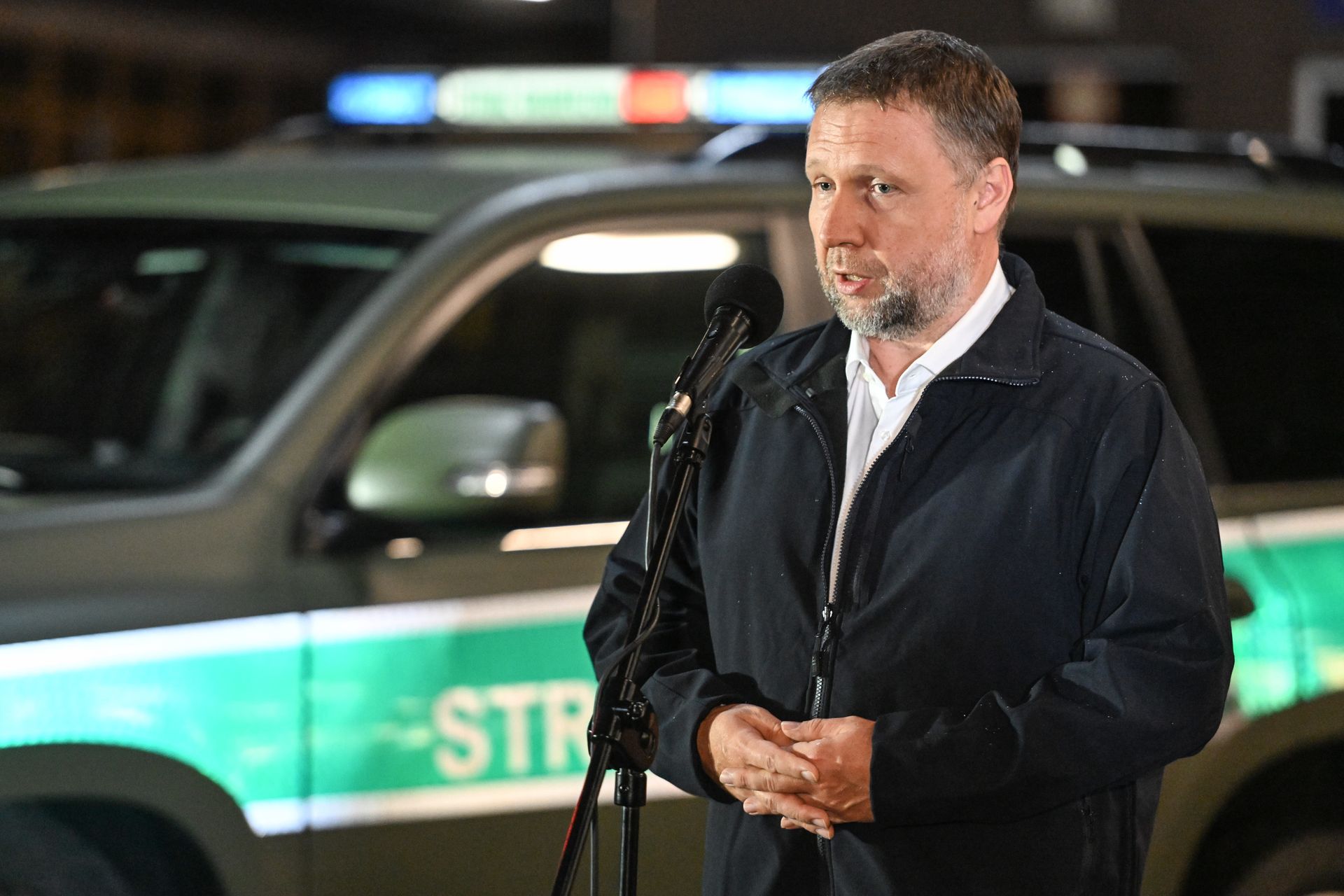 Działo się w nocy. Zamknięte granice z Białorusią, nocne wystąpienie szefa MSWiA