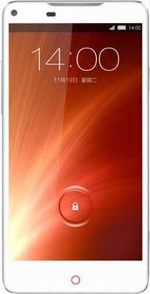 Telefon Nubia Z5S posiada matrycę IPS z przekątną o długości 5 cali