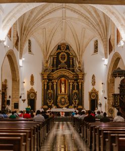 Skandal w kościele. Ksiądz musiał przerwać mszę