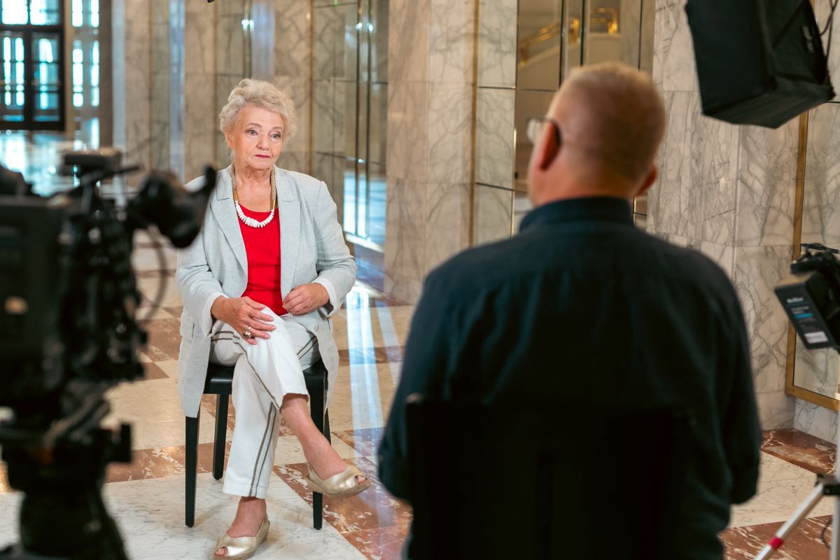 TVP1 pokaże kulisy kultowych seriali