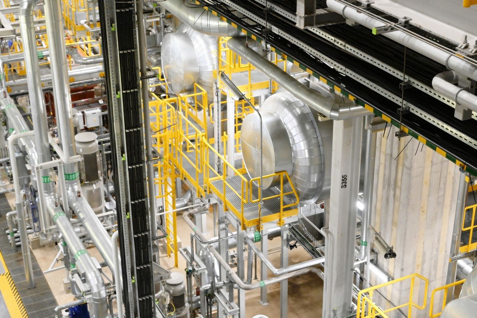 Zespół Elektrociepłowni Wrocławskich KOGENERACJA, należący do PGE Energia Ciepła z Grupy PGE, uruchomił nową elektrociepłownię gazową Czechnica-2 w Siechnicach.