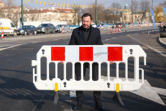 Zmiany dot. parkowania w centrum Krakowa. "O jeden krok za daleko"