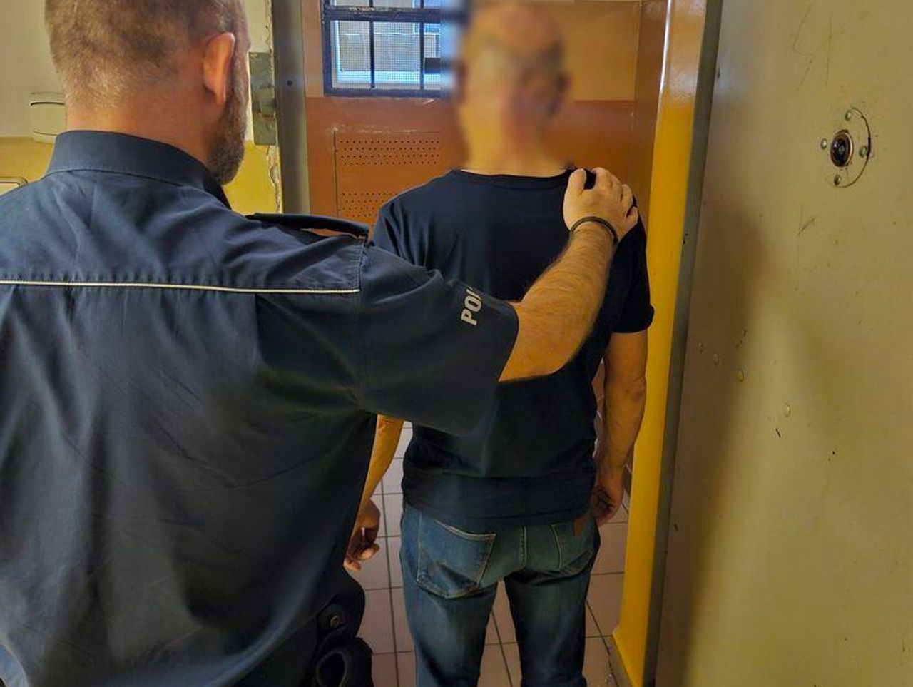Ryjewo: Wyszedł z więzienia i wrócił do dilowania. 51-latek zatrzymany z 12 kilogramami narkotyków